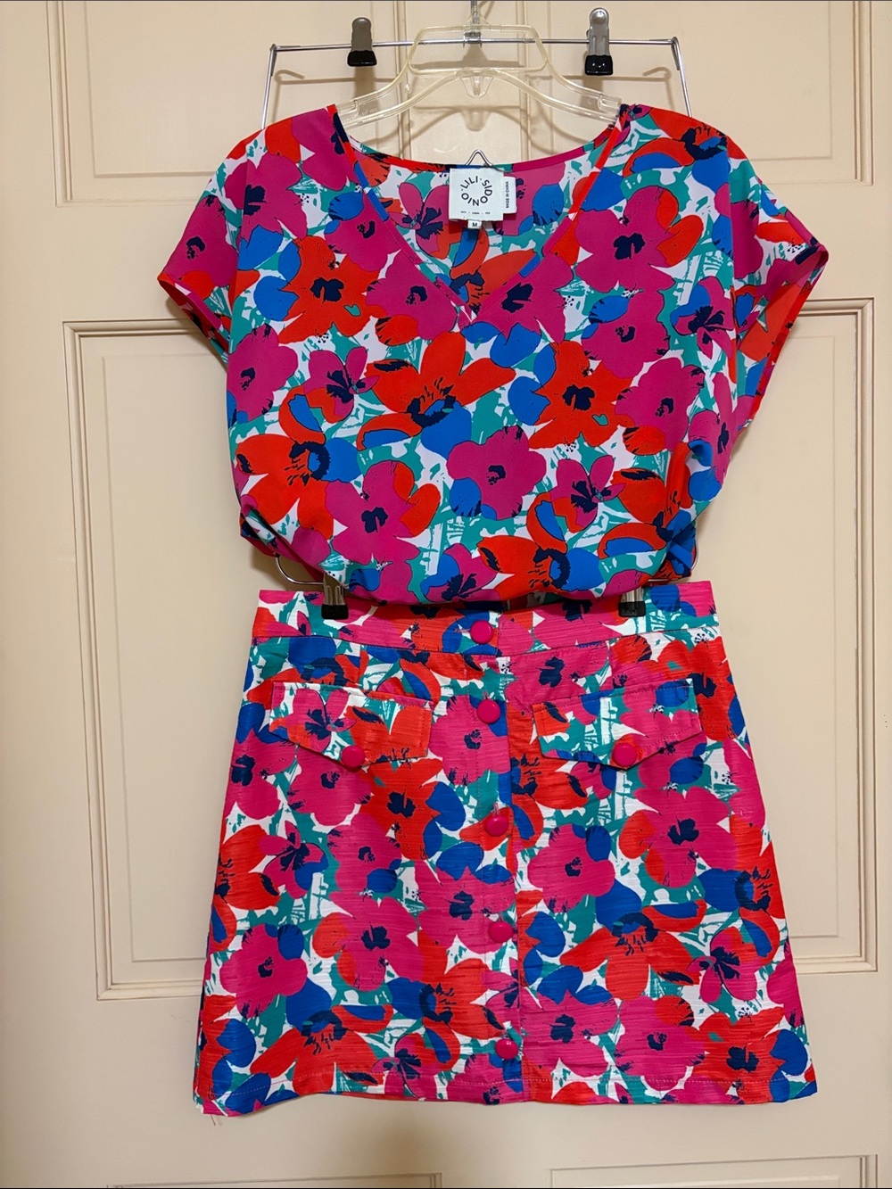 Vibrant Floral Skirt Set — Pink & Red